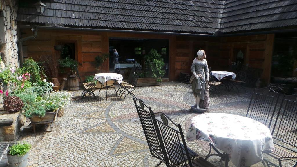 Hotel Zornica Poczesna Esterno foto